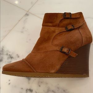 J CREW Suede Zip Up Wedge Ankle Short Boots Cognac Like New